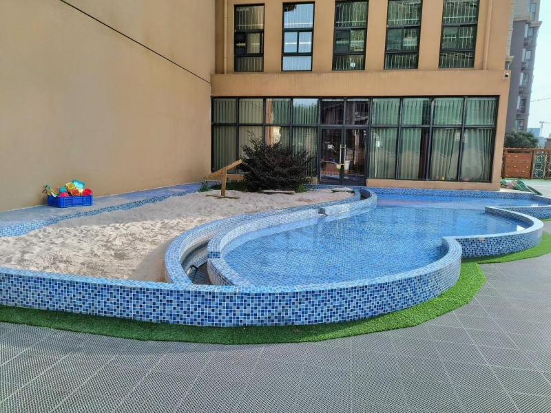 009-010.jpg