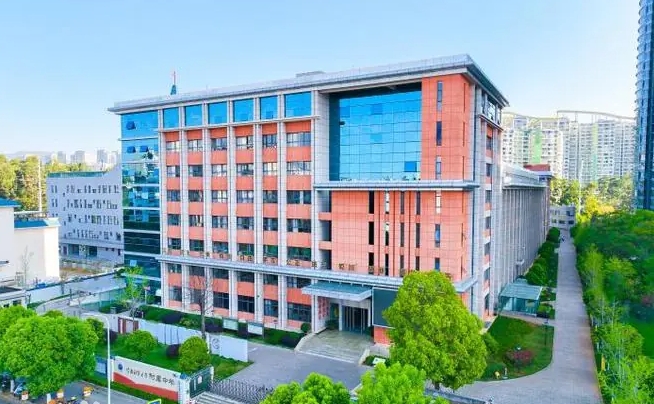 昆明市盘龙区云才文翰学校.png