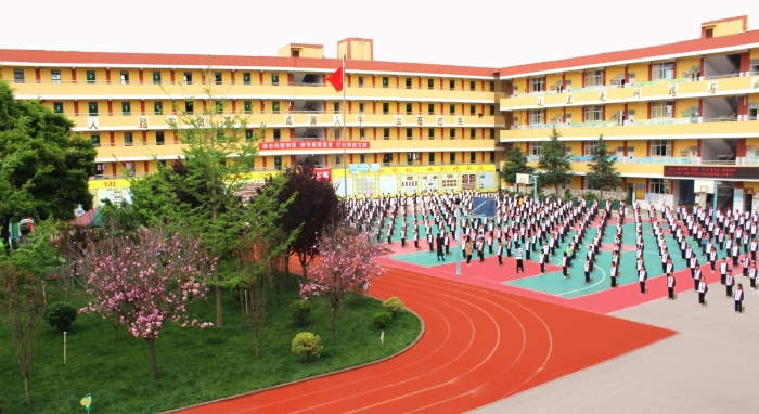 昆明市盘龙区龙泉育才学校.png