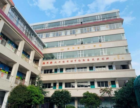 昆明高新区立人学校.jpg